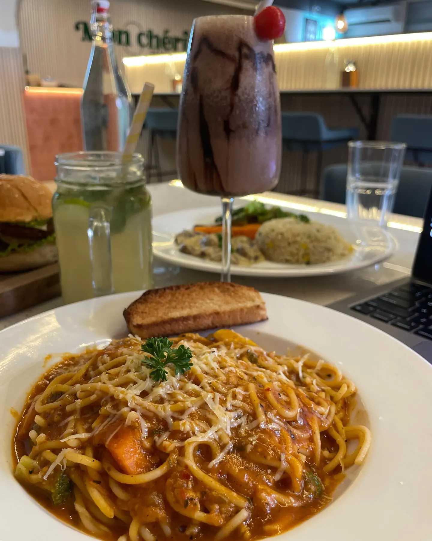 Phurr Restaurant in Jayanagar, 