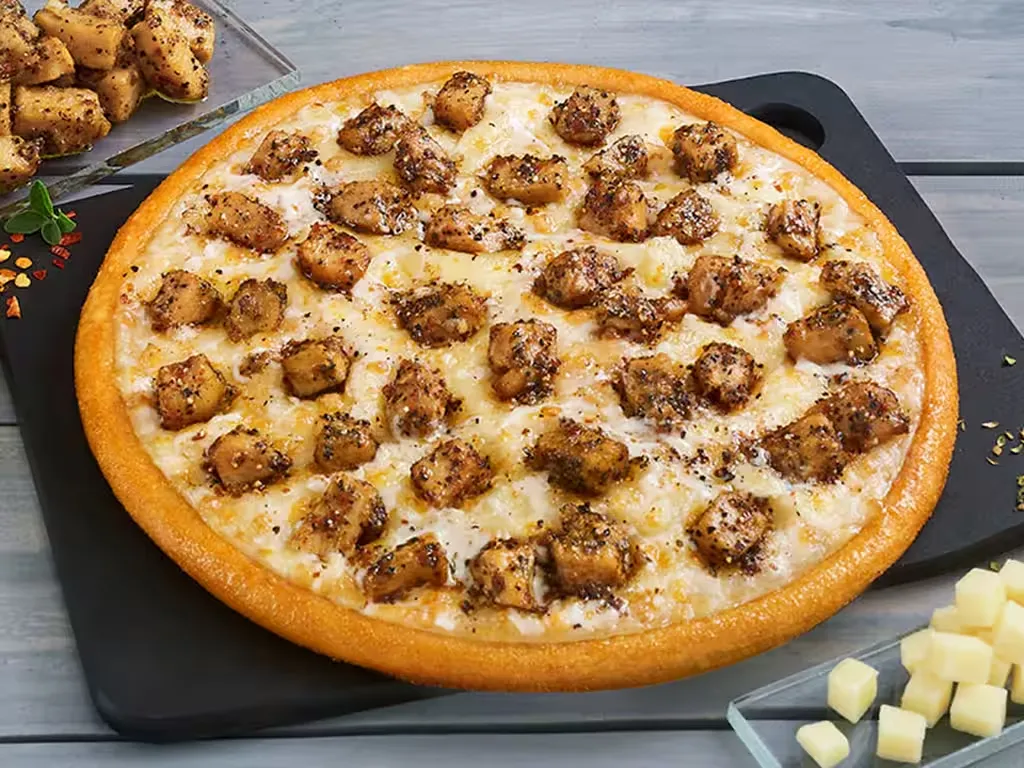 Non-Vegetarian Main Course Pizza